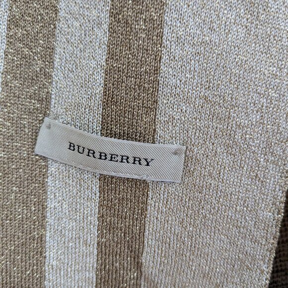 Women’s Reversible BURBERRY Nova Check Gold White Soft Shimmer Two Toned Scarf - Picture 2 of 4